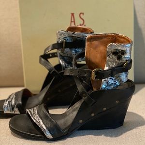 Women’s Shoes A.S.98